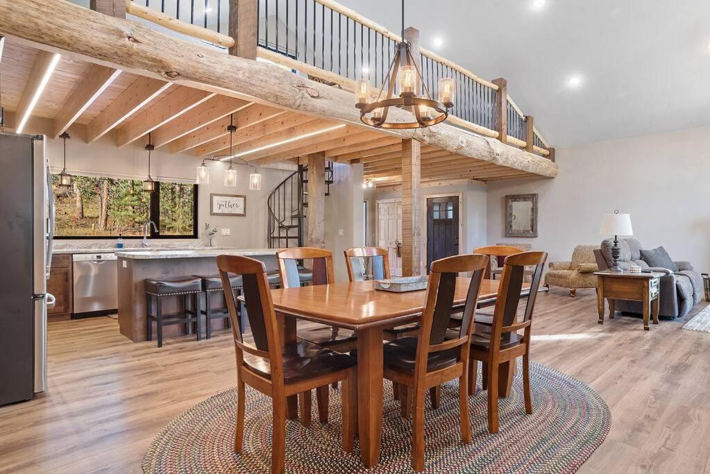 The Haven-Rustic Secluded Cabin Custer Bagian luar foto