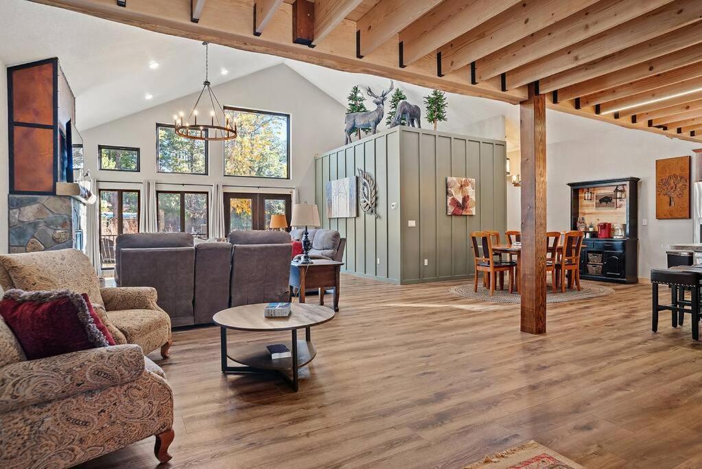 The Haven-Rustic Secluded Cabin Custer Bagian luar foto